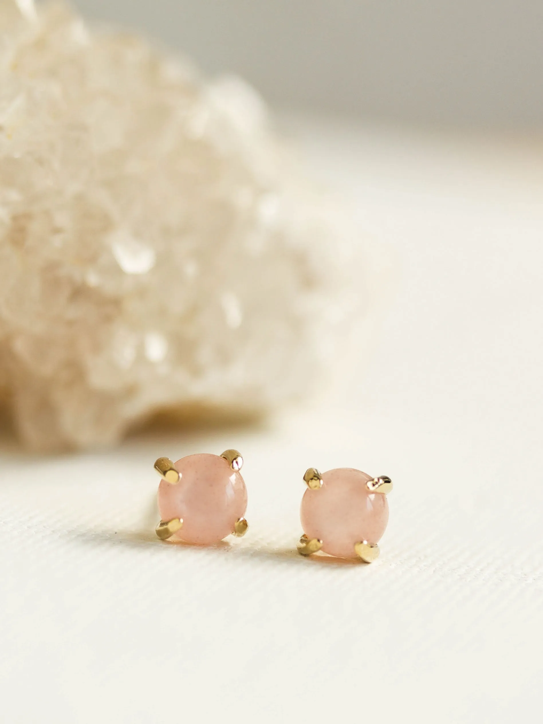Basic Ear Studs- Peach Moonstone