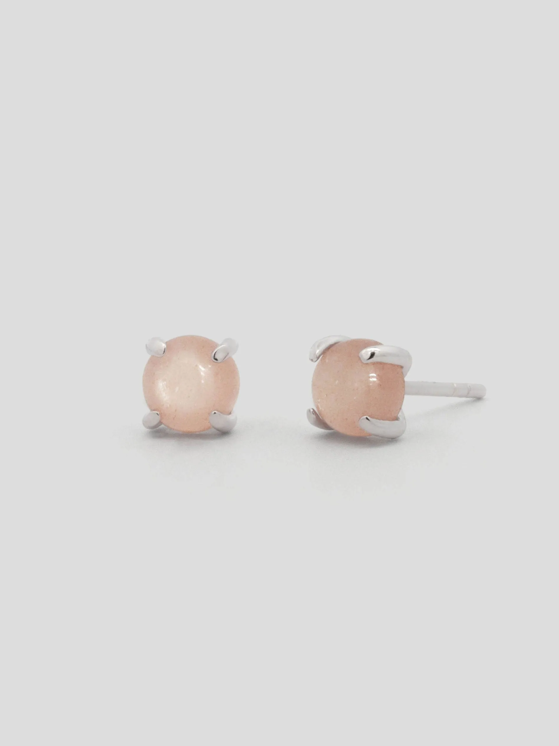 Basic Ear Studs- Peach Moonstone