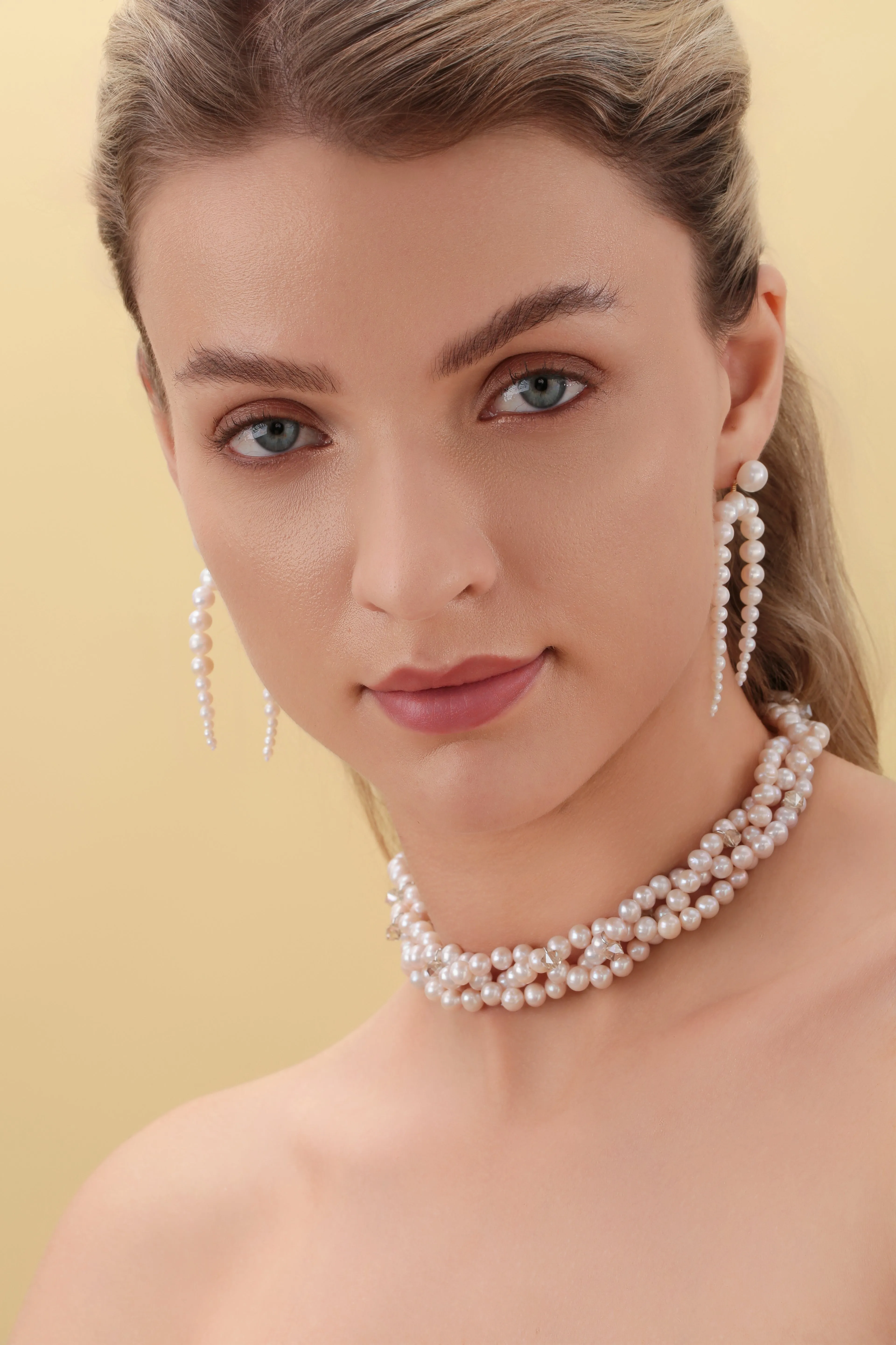 Dynamic Freshwater Pearl Drop Earrings