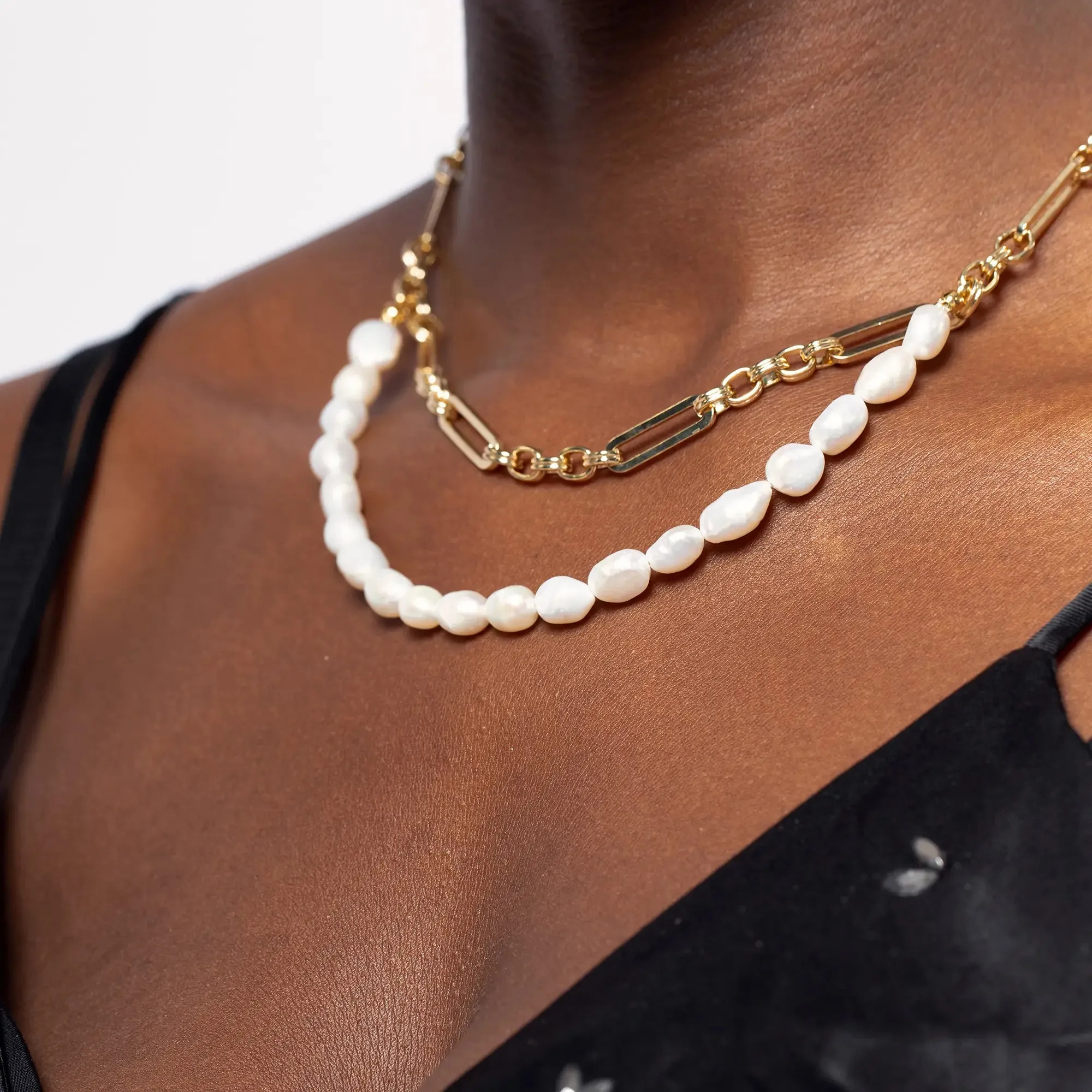 Gold Chain Pearl Necklace