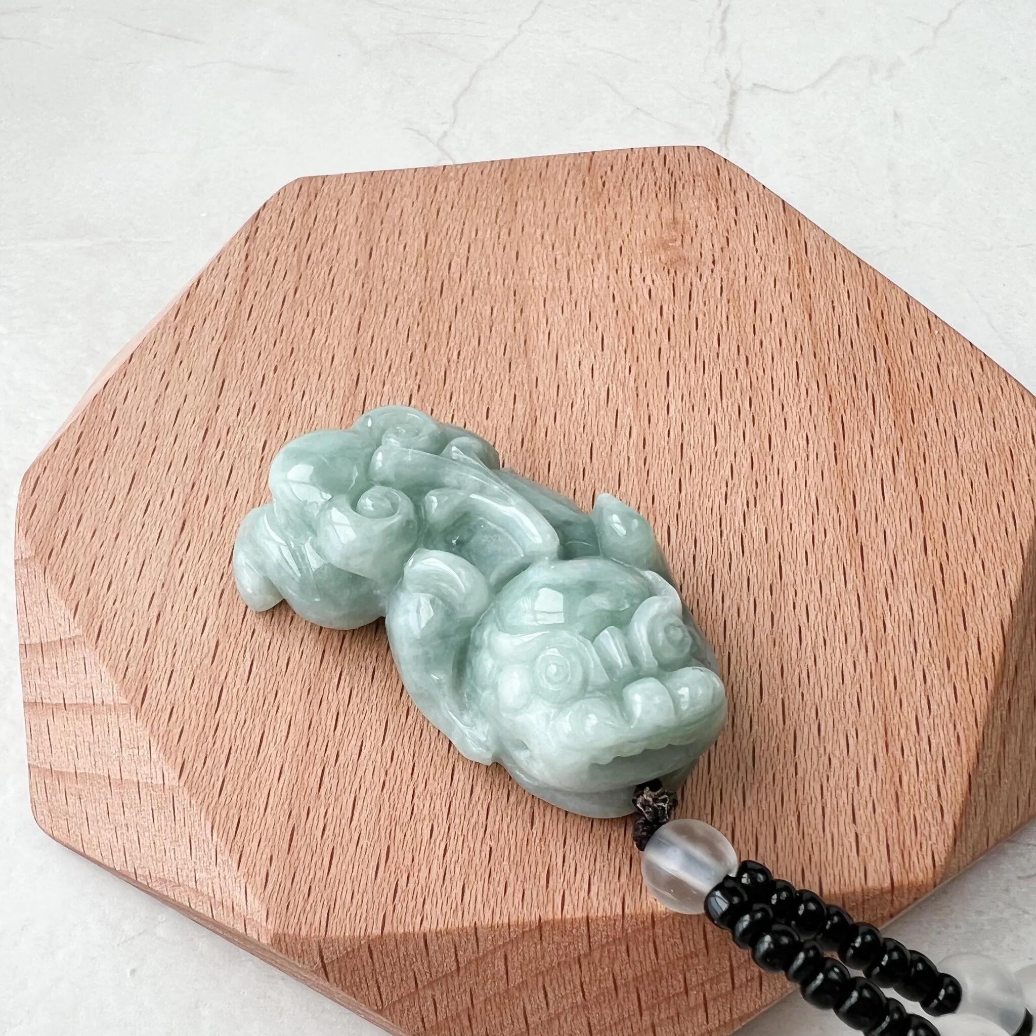 Green Jadeite Jade Dragon Pixiu Pi Xiu, 貔貅, Dragon Chinese Carved Pendant, YJ-1221-0268500