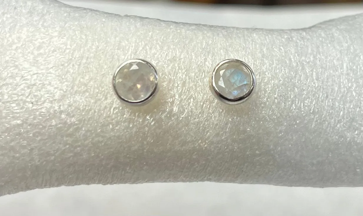 High Quality Faceted Gemstone Studs