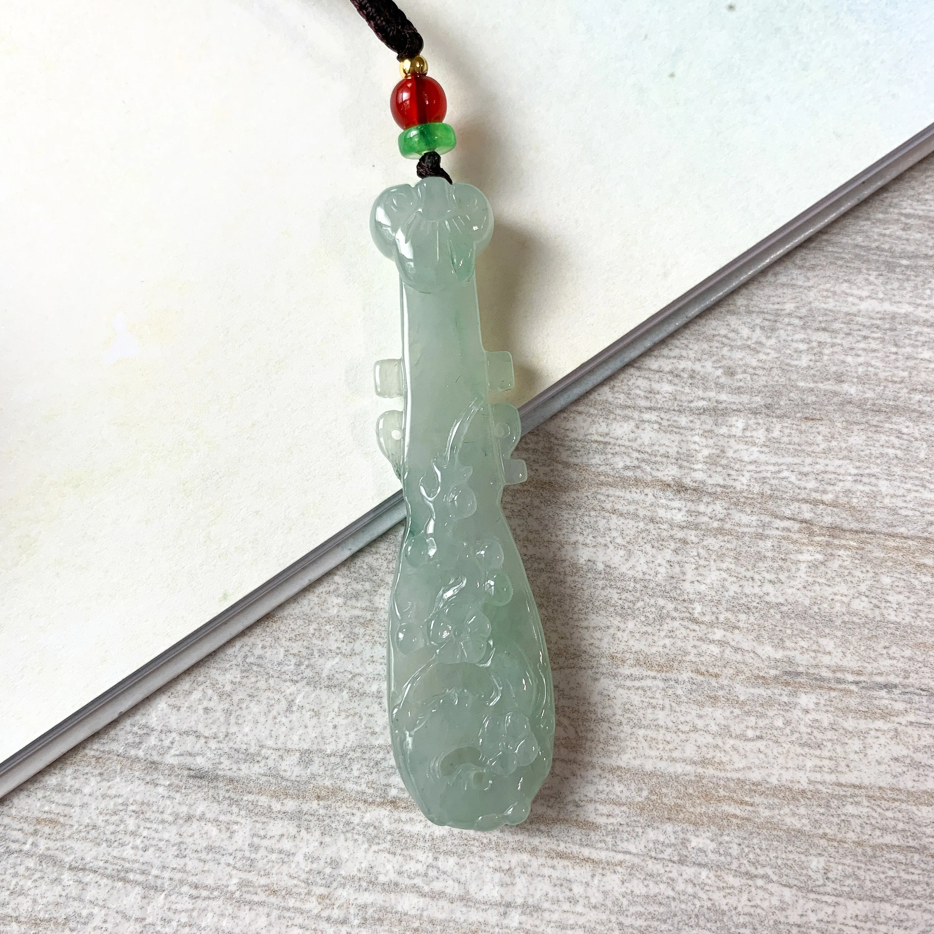 Icy Translucent Jadeite Jade Lucky Chinese Lute Pi Pa, 琵琶，Jade Necklace, HY-0621-0093659