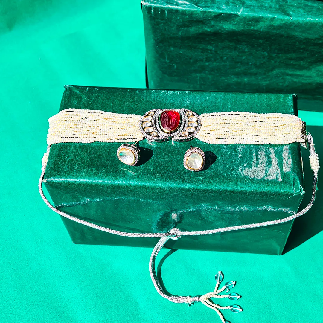 Majestic Scarlet Pearl Choker